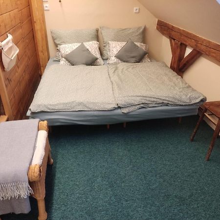 Apartment In Blossom Garden Nove Mesto pod Smrkem Bagian luar foto